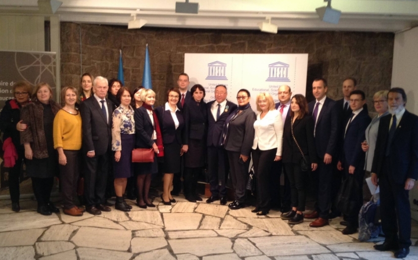 Состоялась экскурсия для членов международной делегации Ассамблеи народов Евразии по штаб-квартире ЮНЕСКО